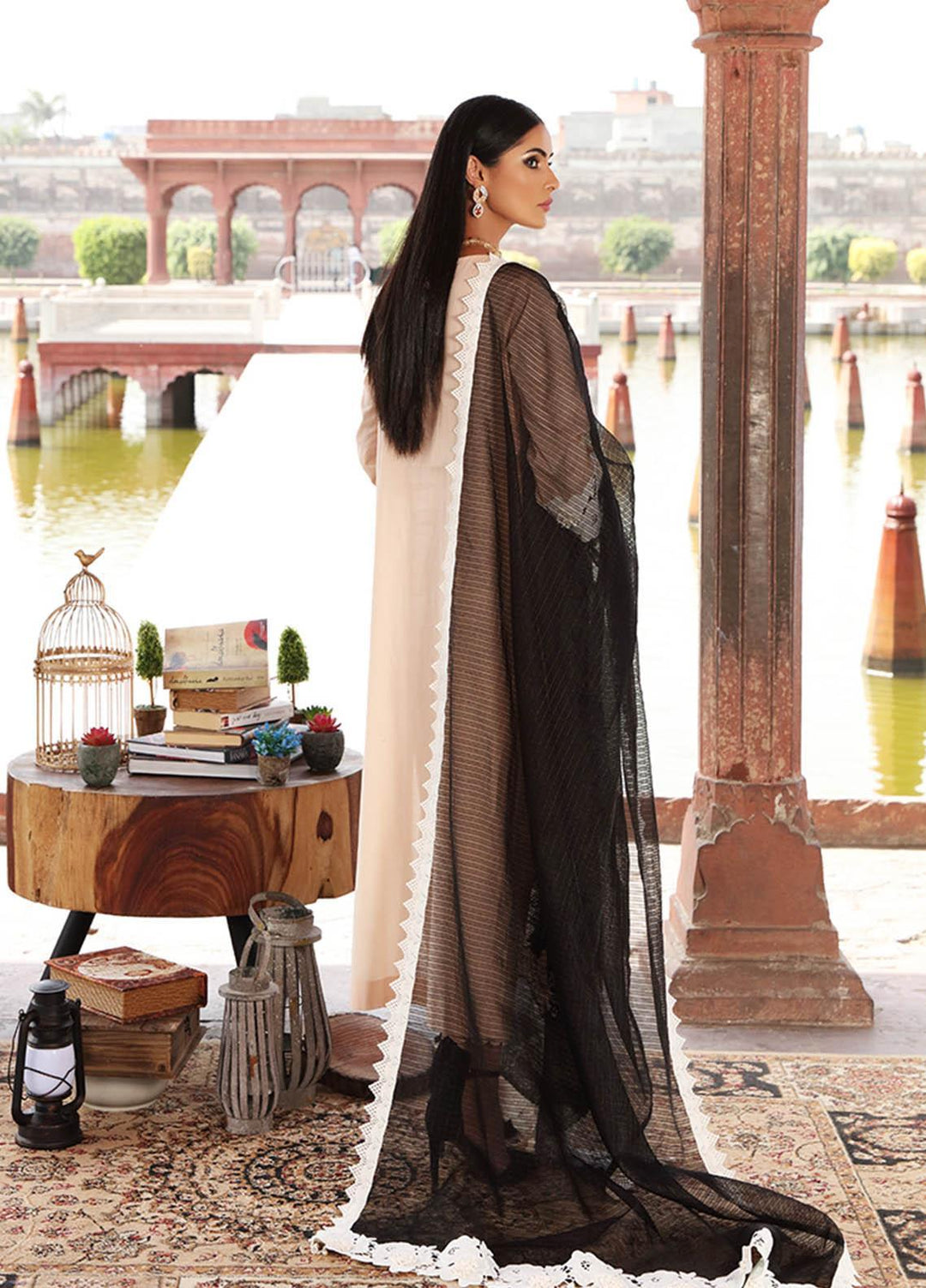 Inayat by Afsaneh Embroidered Lawn Suits Unstitched 2 Piece AFH21I AMEERA-A - Eid Collection