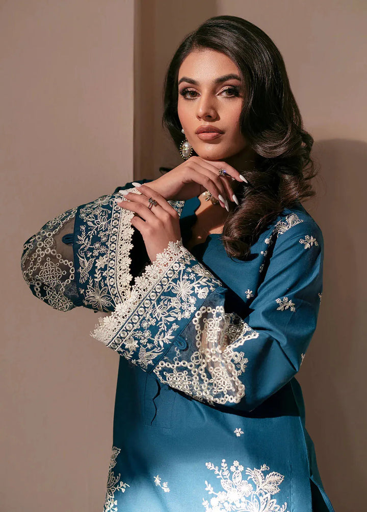 Inayat Pret Embroidered 2 Piece Suit Breeze