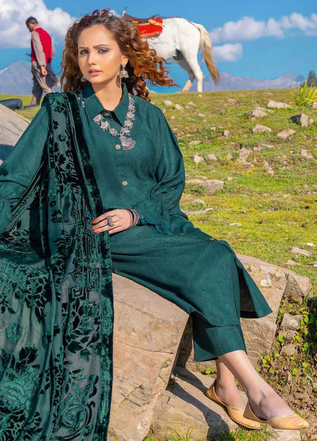 Insia By Riaz Arts Embroidered Wool Suit Unstitched 3 Piece RA24I D-01 - Winter Collection