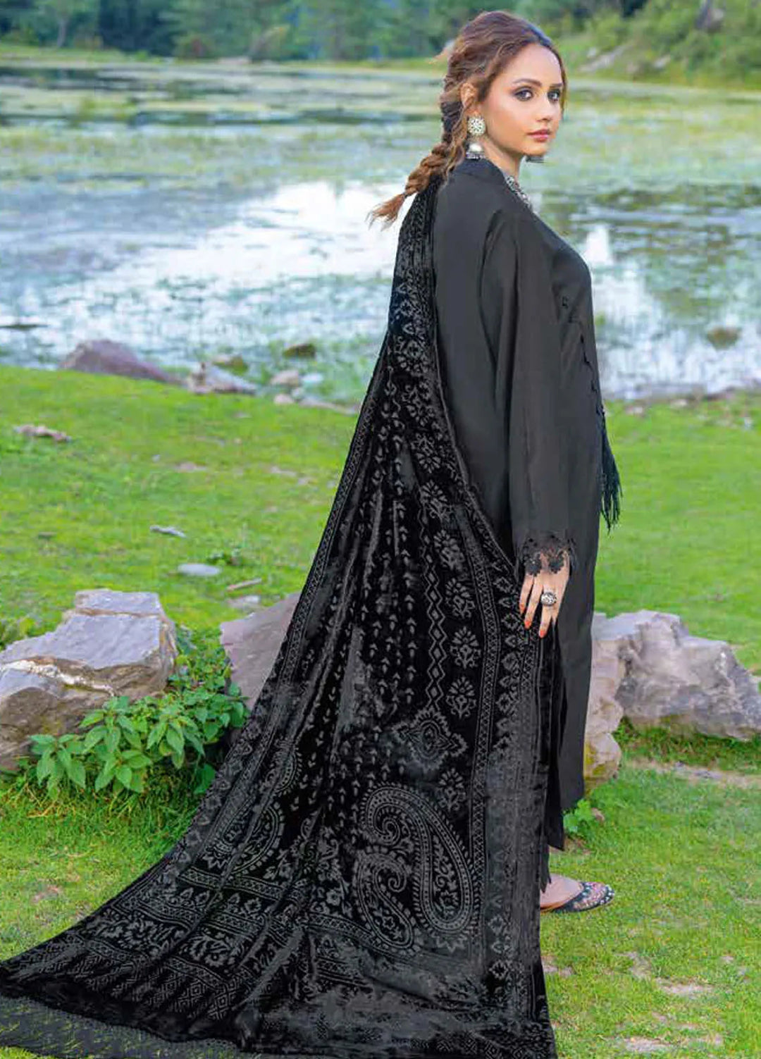 Insia By Riaz Arts Embroidered Wool Suit Unstitched 3 Piece RA24I D-07 - Winter Collection