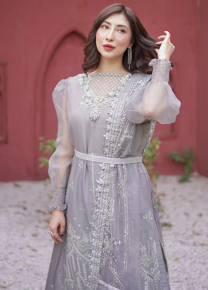 Insiya Clothing Embroidered Lawn Suits Unstitched 3 Piece INS23LE Design 104 - Eid Collection