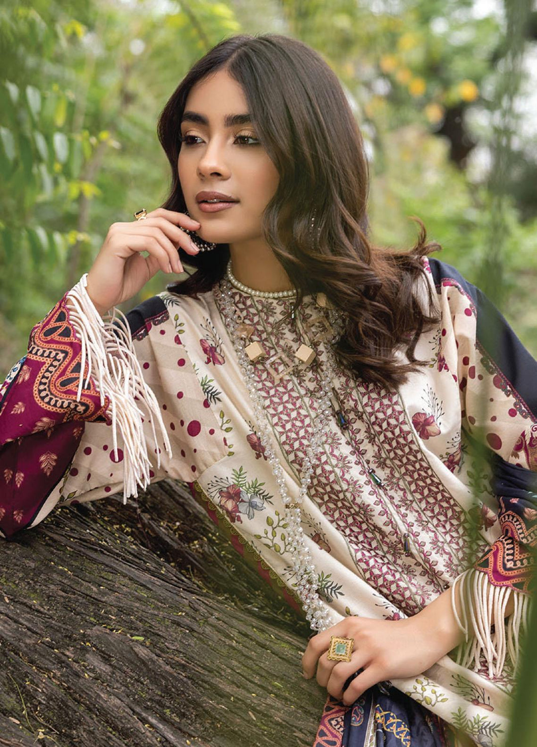 Iris By Humdum Embroidered Lawn Suits Unstitched 3 Piece HD23I D-04 - Summer Collection