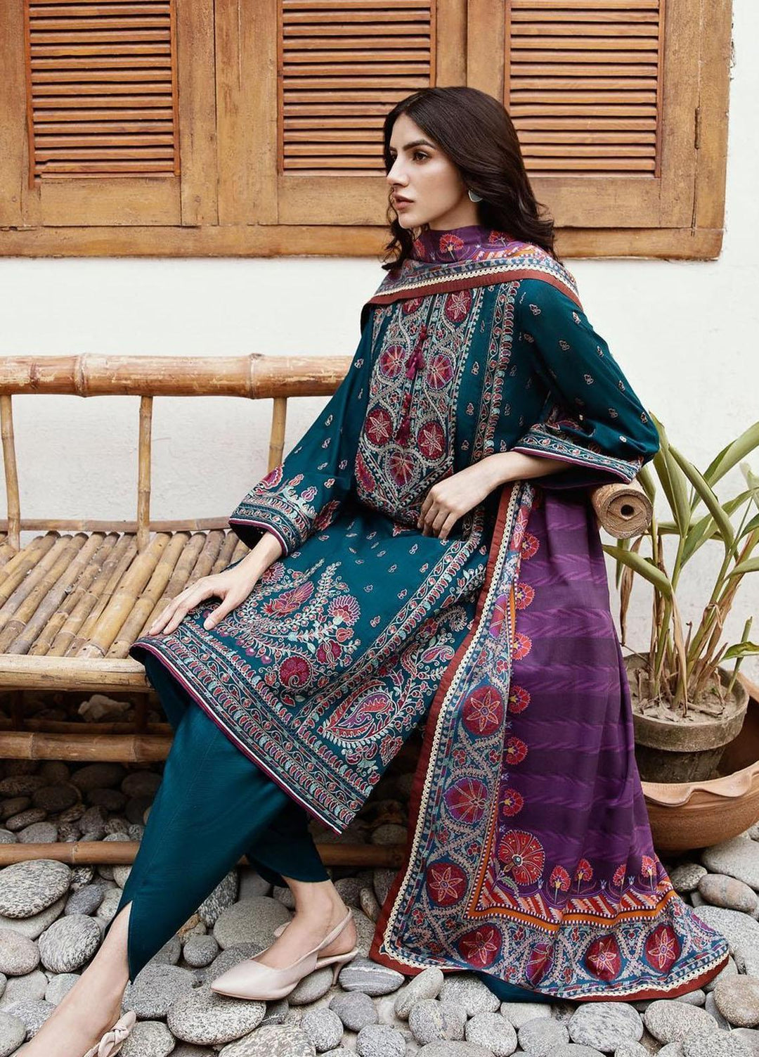 Iris By Jazmin Embroidered Slub Suits Unstitched 3 Piece JZ23IFW D-06 - Winter Collection