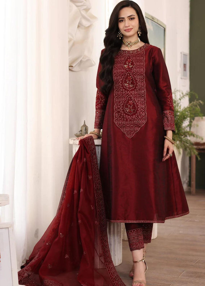 Mohagni Pret Embroidered Raw Silk 3 Piece Suit SMGS-02 ULFAT