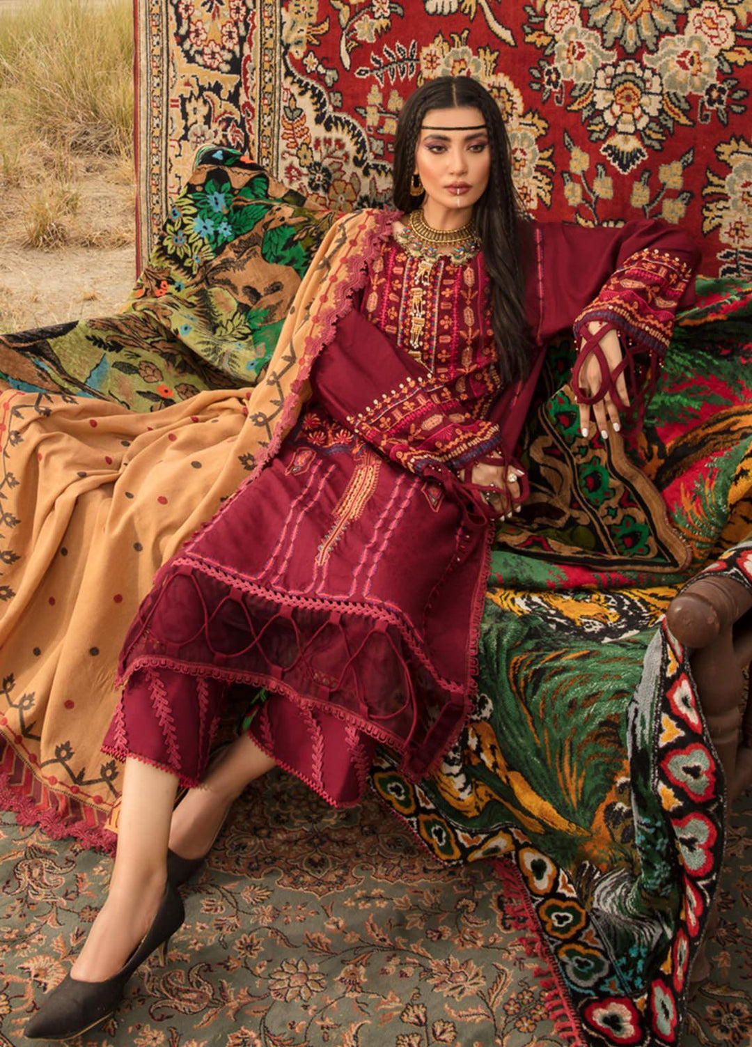 Ittehad Textiles Embroidered Jacquard Suits Unstitched 3 Piece IT21WP 07 SARISIN - Winter Collection