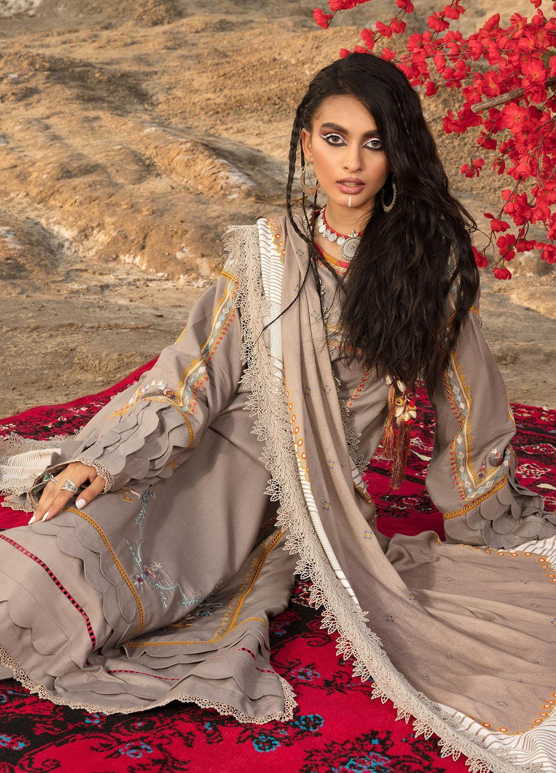 Ittehad Textiles Embroidered Crepe Suits Unstitched 3 Piece IT21WP 08 NACRE PLATIN - Winter Collection