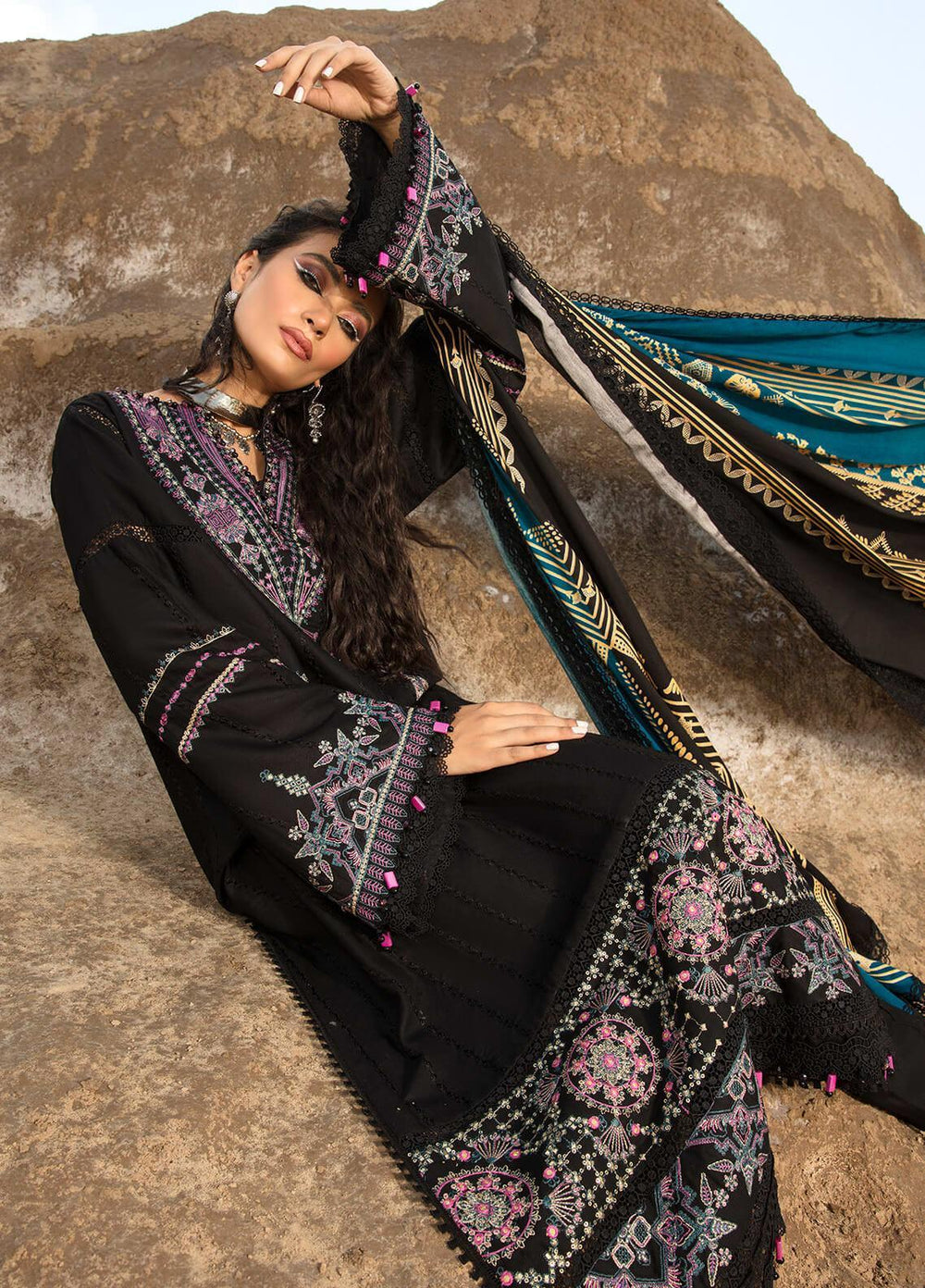 Ittehad Textiles Embroidered Crepe Suits Unstitched 3 Piece IT21WP 10 ESMER - Winter Collection