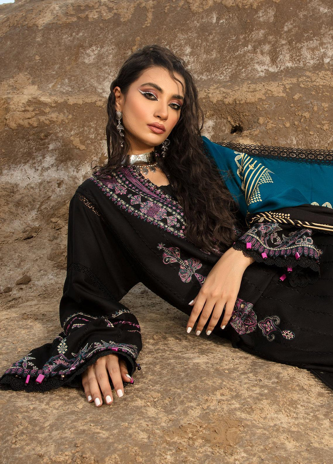 Ittehad Textiles Embroidered Crepe Suits Unstitched 3 Piece IT21WP 10 ESMER - Winter Collection