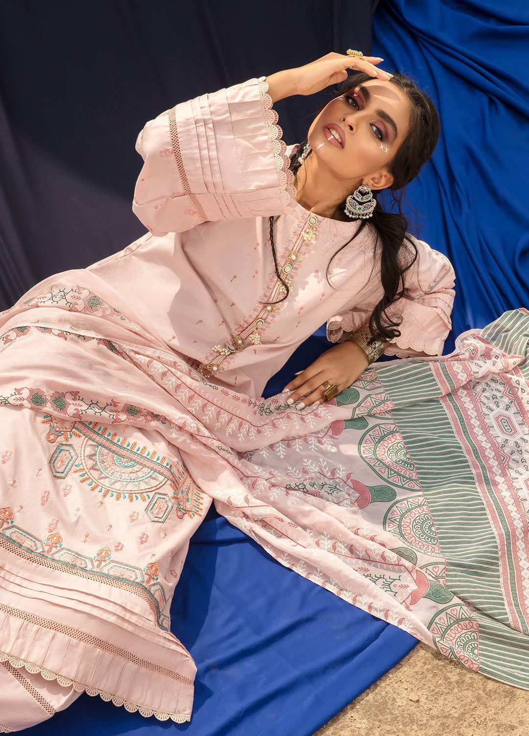Ittehad Textiles Embroidered Cambric Suits Unstitched 3 Piece IT21WP 14 KAYISI - Winter Collection