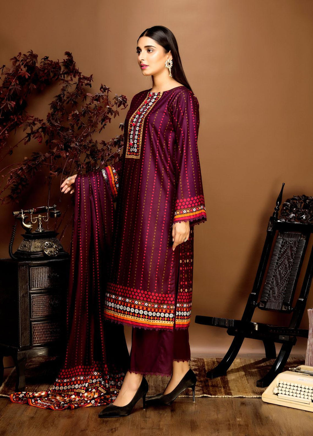 Ittehad Textiles Printed Linen Suits Unstitched 3 Piece IT21PL LF-GN-21704A - Winter Collection