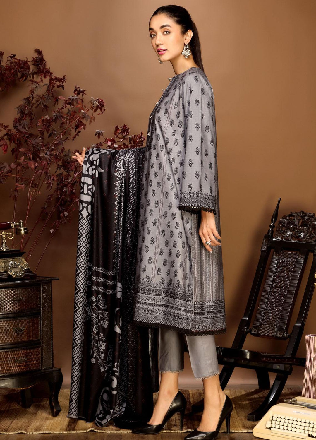 Ittehad Textiles Printed Linen Suits Unstitched 3 Piece IT21PL LF-GN-21706B - Winter Collection