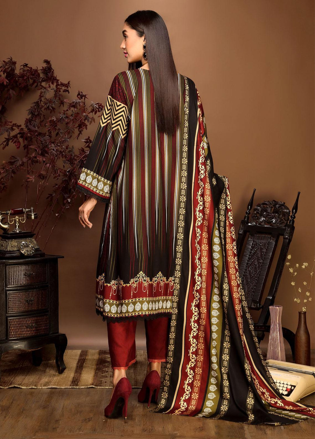 Ittehad Textiles Printed Linen Suits Unstitched 3 Piece IT21PL LF-GN-21708B - Winter Collection