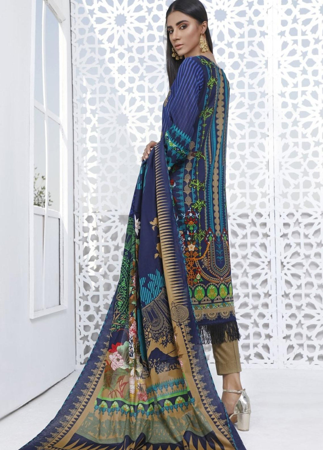 Ittehad Textiles Printed Lawn Suits Unstitched 3 Piece IT21CL LF-CL-21101B - Summer Collection