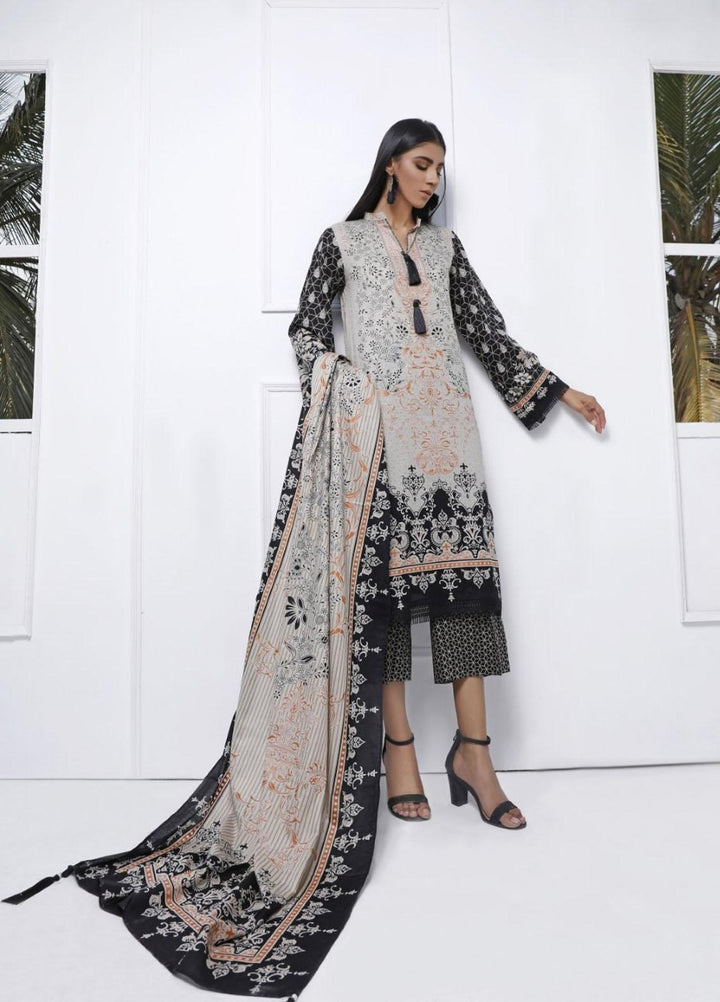 Ittehad Textiles Printed Lawn Suits Unstitched 3 Piece IT21CL LF-CL-21104B - Summer Collection
