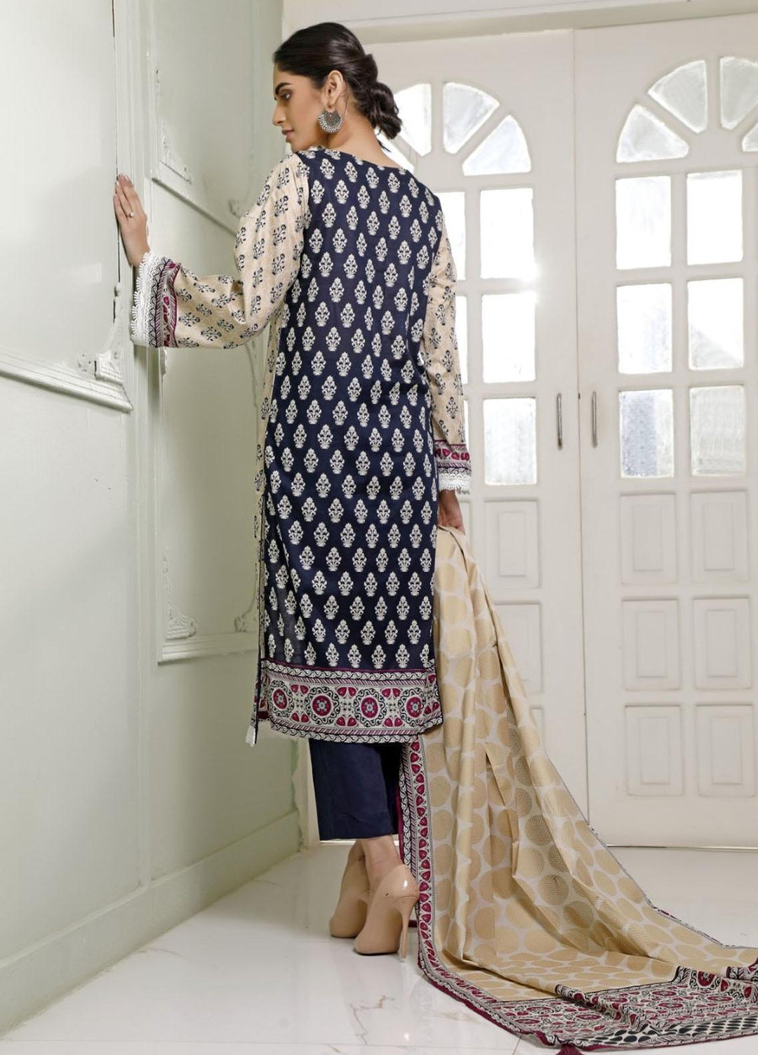 Ittehad Textiles Printed Lawn Suits Unstitched 3 Piece IT21CL LF-CL-21107A - Summer Collection