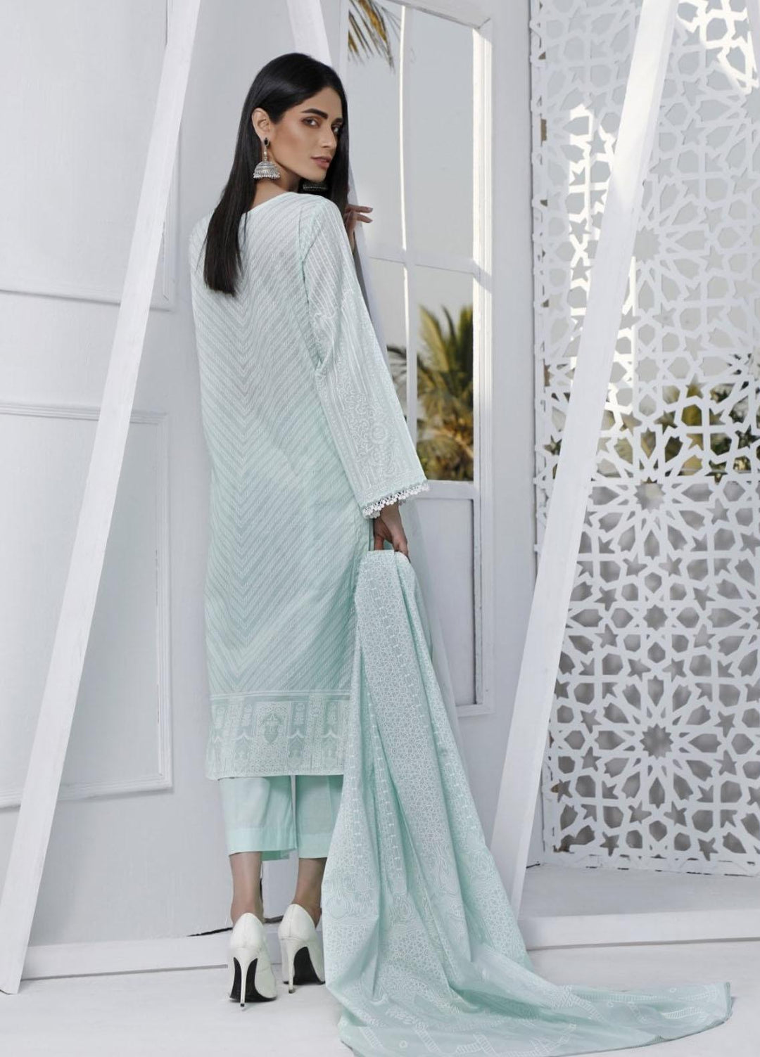 Ittehad Textiles Printed Lawn Suits Unstitched 3 Piece IT21CL LF-CL-21109B - Summer Collection