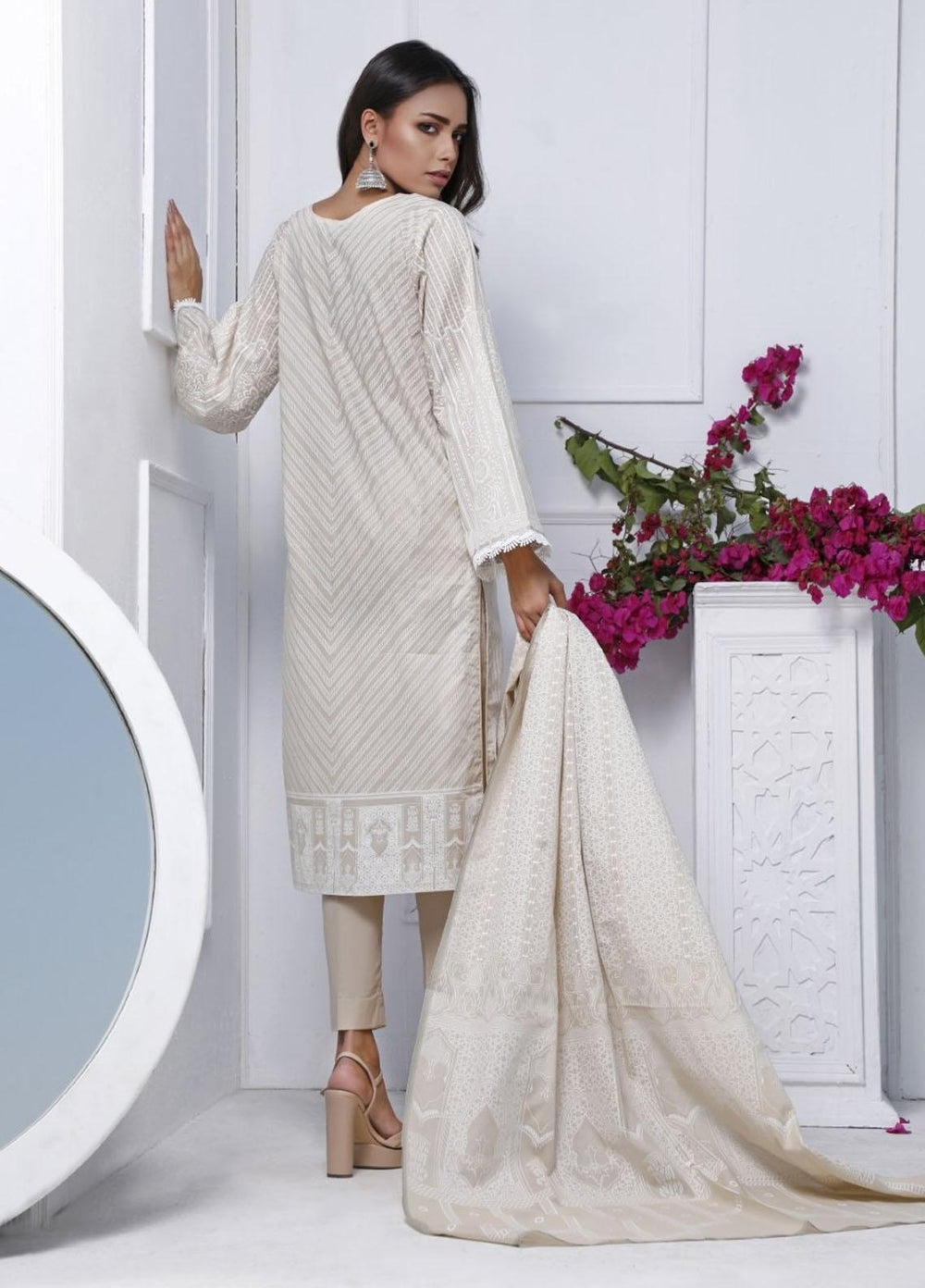 Ittehad Textiles Printed Lawn Suits Unstitched 3 Piece IT21CL LF-CL-21109C - Summer Collection