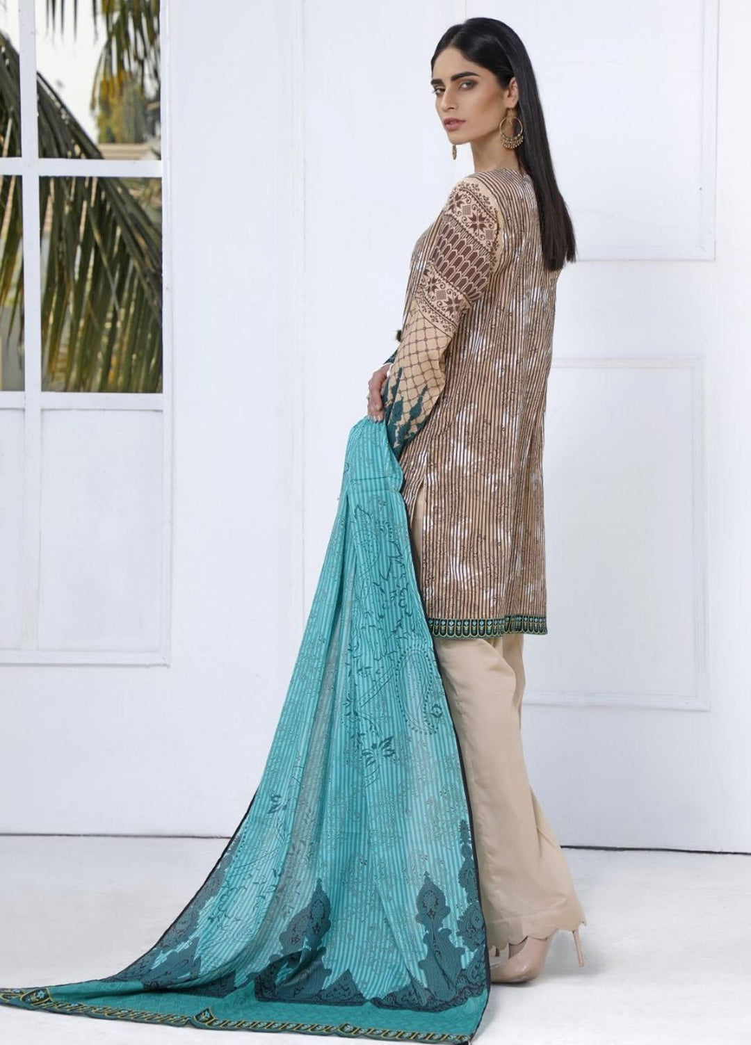 Ittehad Textiles Printed Lawn Suits Unstitched 3 Piece IT21CL LF-CL-21111B - Summer Collection