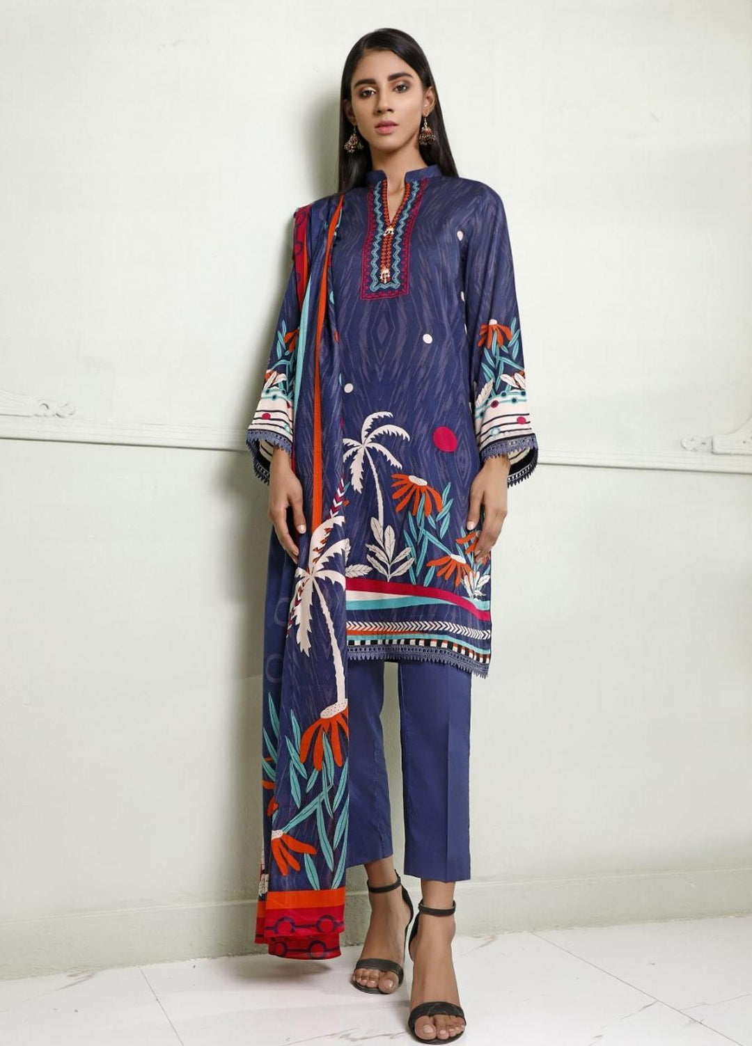 Ittehad Textiles Printed Lawn Suits Unstitched 3 Piece IT21CL LF-CL-21116B - Summer Collection