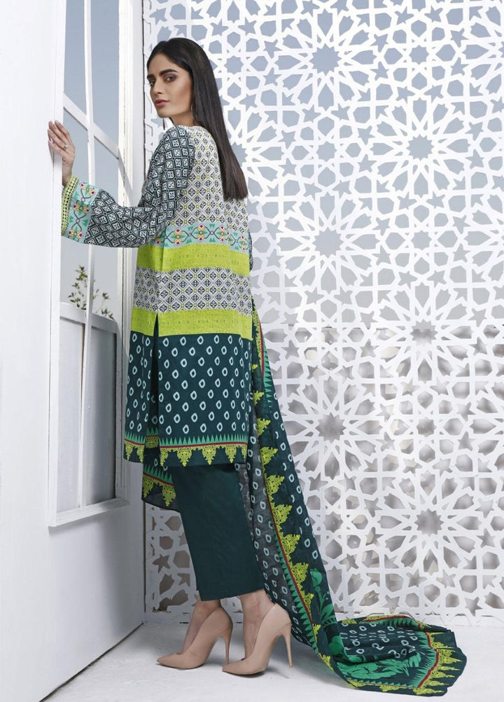 Ittehad Textiles Printed Lawn Suits Unstitched 3 Piece IT21CL LF-CL-21120B - Summer Collection