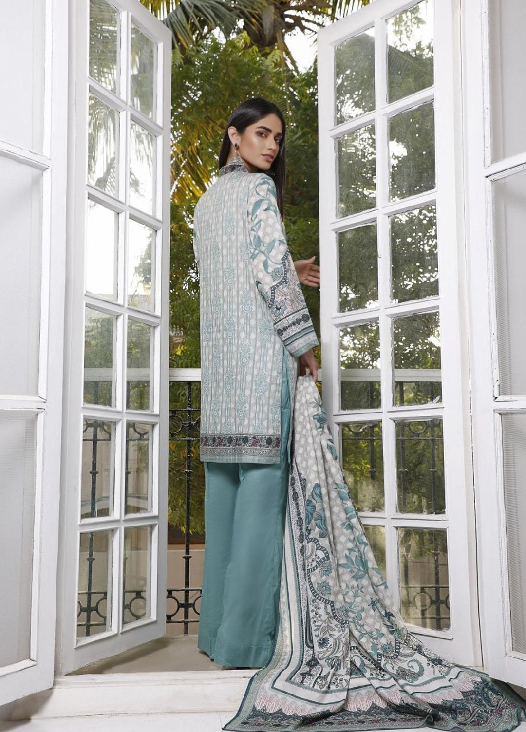 Ittehad Textiles Printed Lawn Suits Unstitched 3 Piece IT21CL LF-CL-21121B - Summer Collection