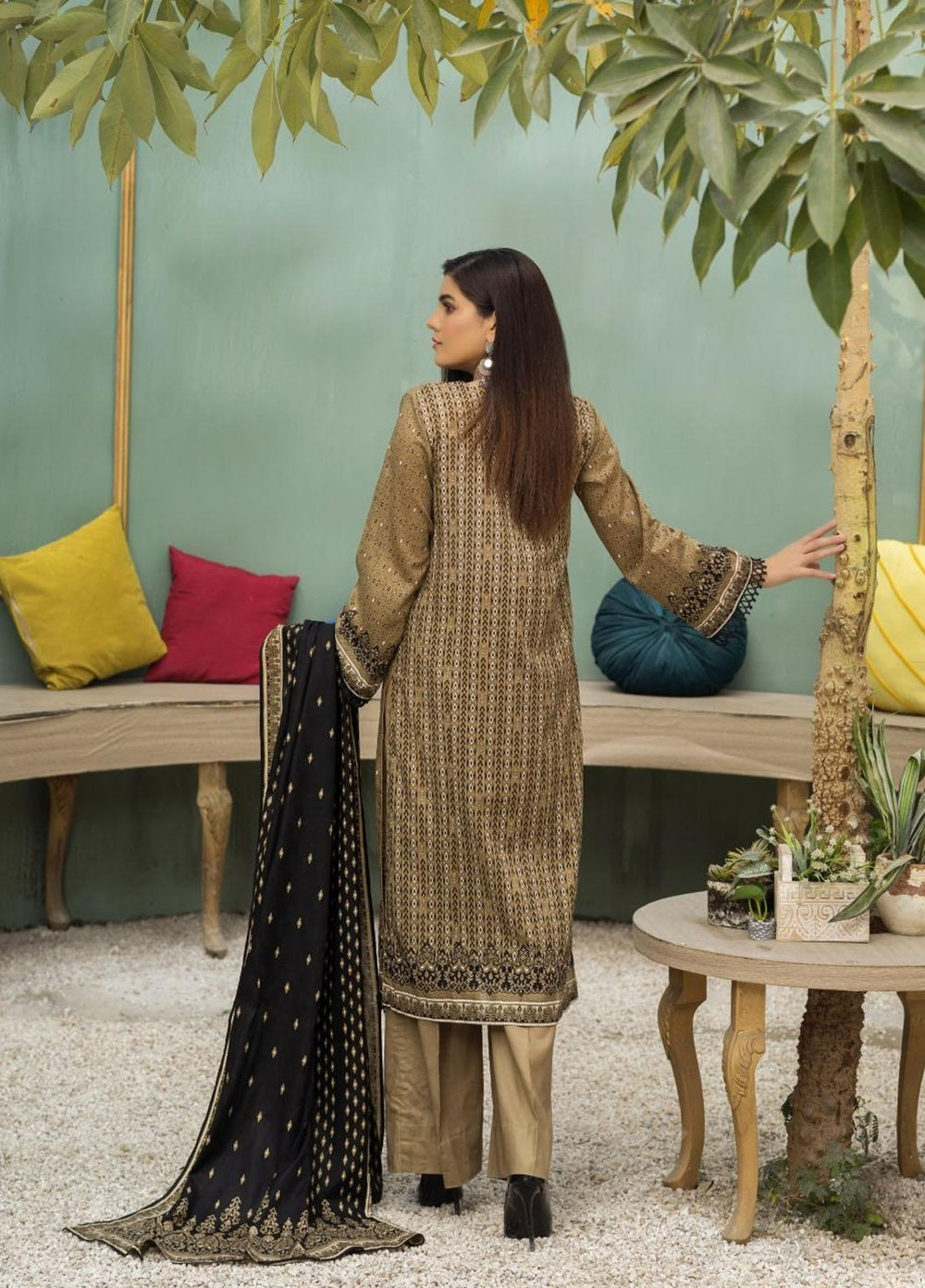 Ittehad Textiles Printed Lawn Suits Unstitched 3 Piece IT21CL LF-CL-21132B - Summer Collection