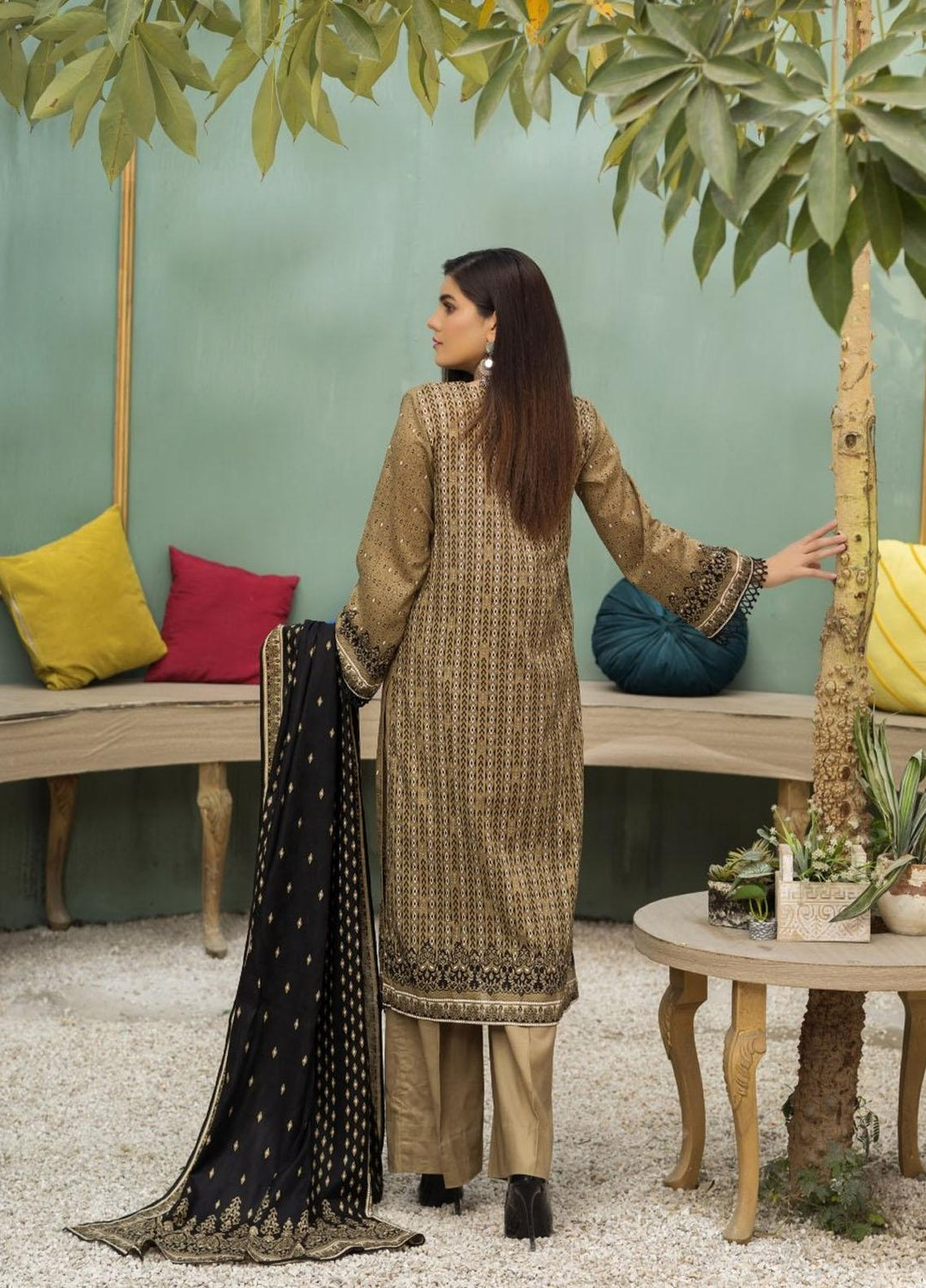 Ittehad Textiles Printed Lawn Suits Unstitched 3 Piece IT21CL LF-CL-21132B - Summer Collection