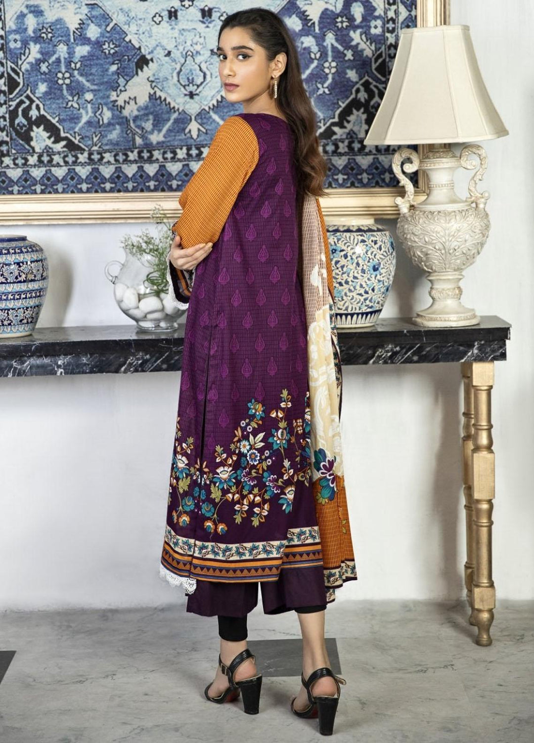 Crystal By Ittehad Textiles Printed Lawn Suits Unstitched 3 Piece ITD21C 21143A - Summer Collection