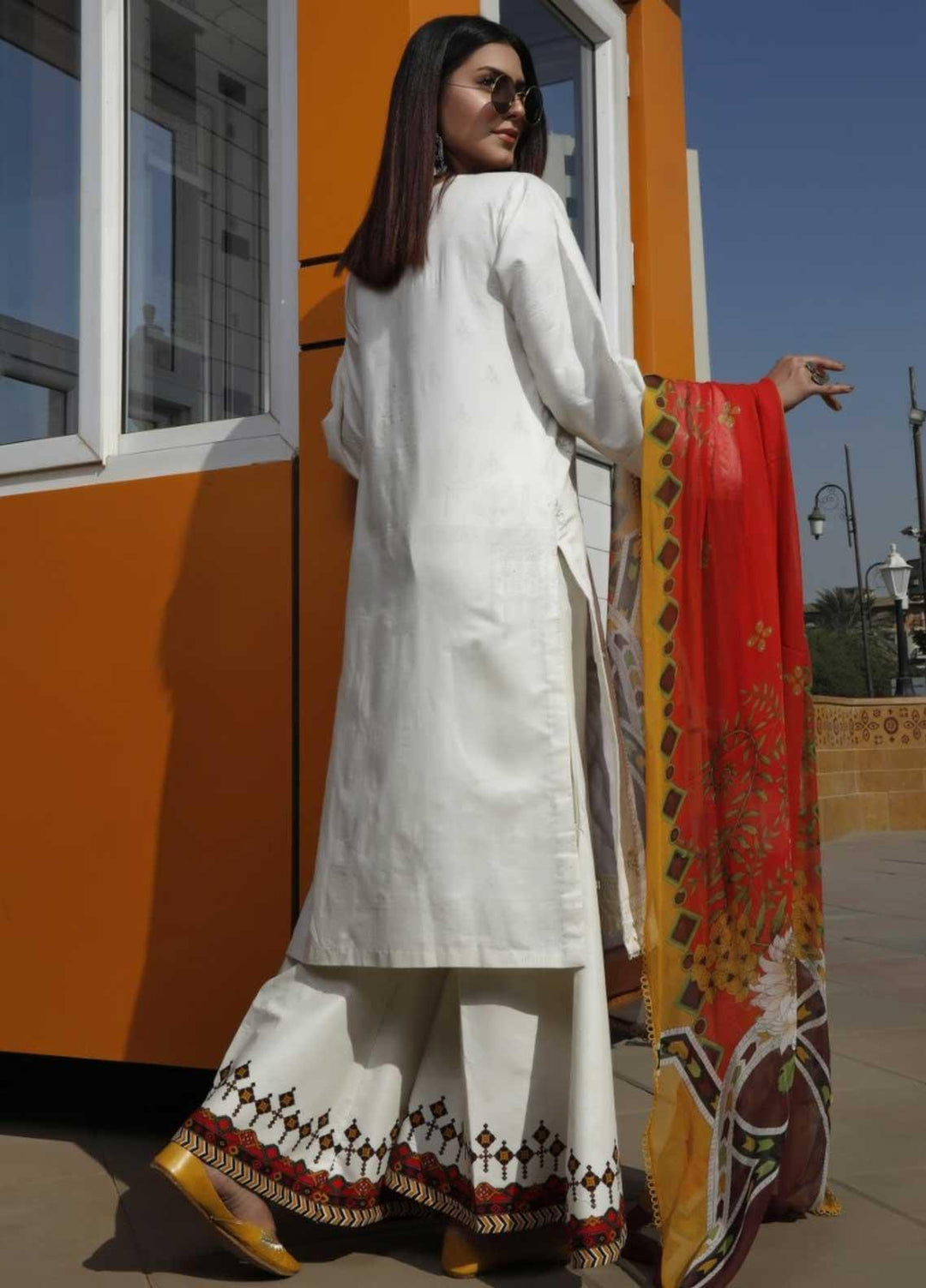 Ittehad Textiles Embroidered Lawn Suits Unstitched 3 Piece IT21EL ITE-ALMIJA - Summer Collection