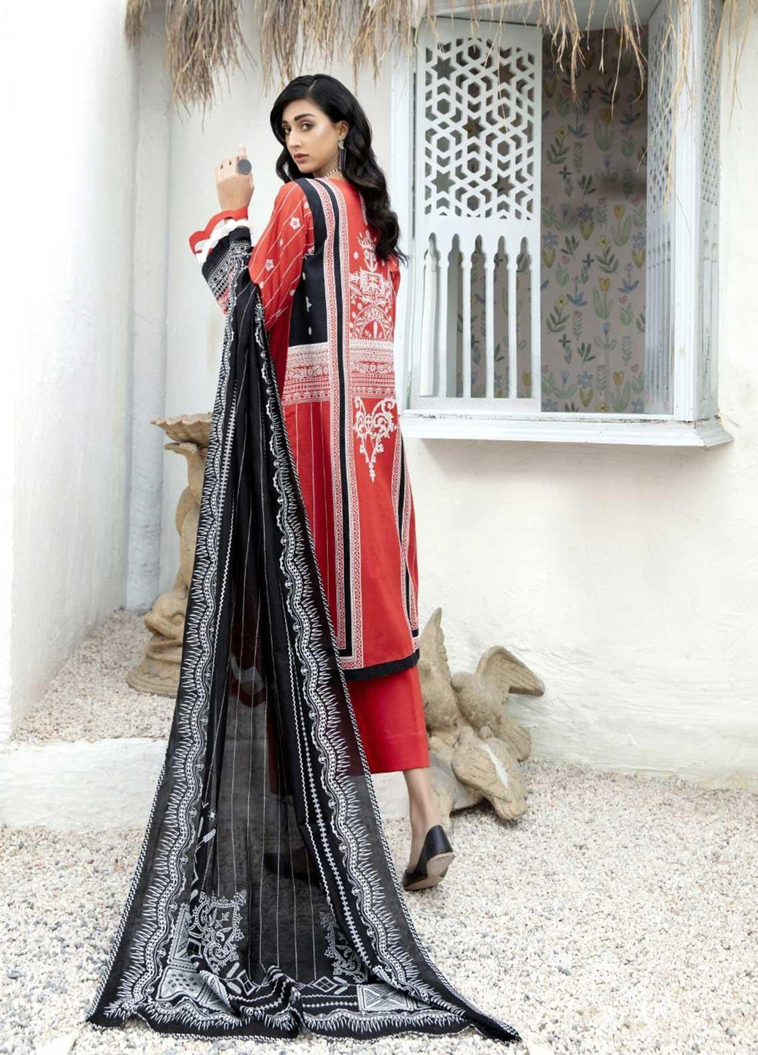 Ittehad Textiles Embroidered Lawn Suits Unstitched 3 Piece IT21EL ITE-DULCE - Summer Collection