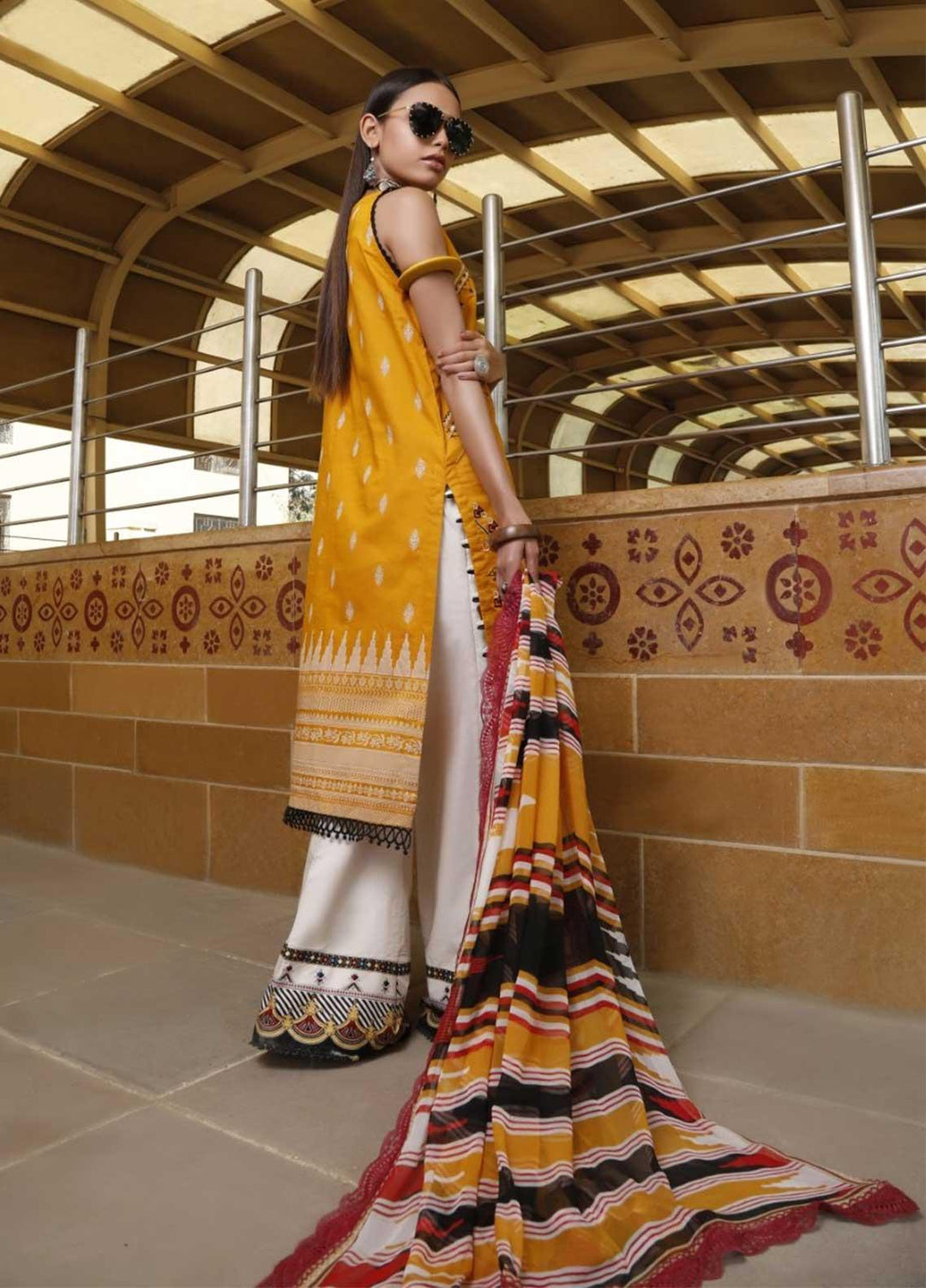 Ittehad Textiles Embroidered Lawn Suits Unstitched 3 Piece IT21EL ITE-HERMOSA - Summer Collection