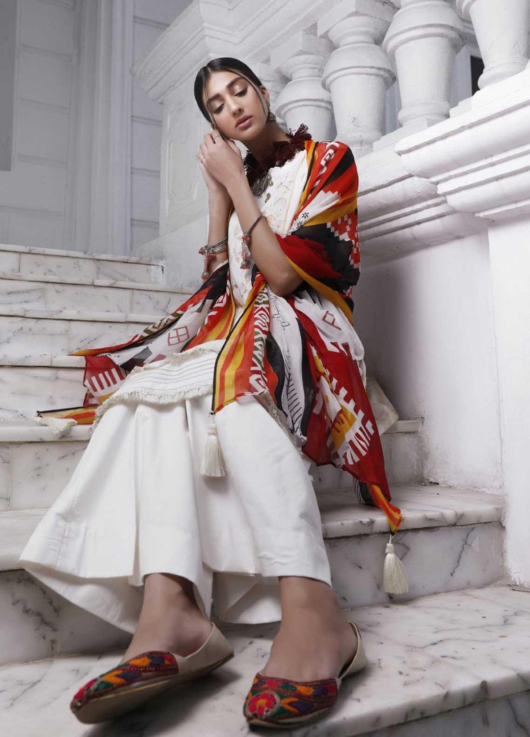 Ittehad Textiles Embroidered Lawn Suits Unstitched 3 Piece IT21EL ITE-VISTOSA - Summer Collection