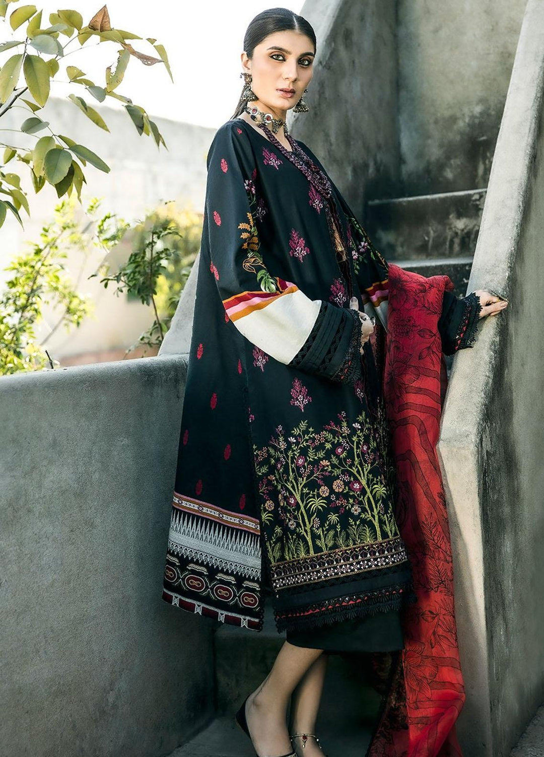 Ittehad Textiles Embroidered Lawn Suits Unstitched 3 Piece ITD21SS BORDEAUX - Spring / Summer Collection