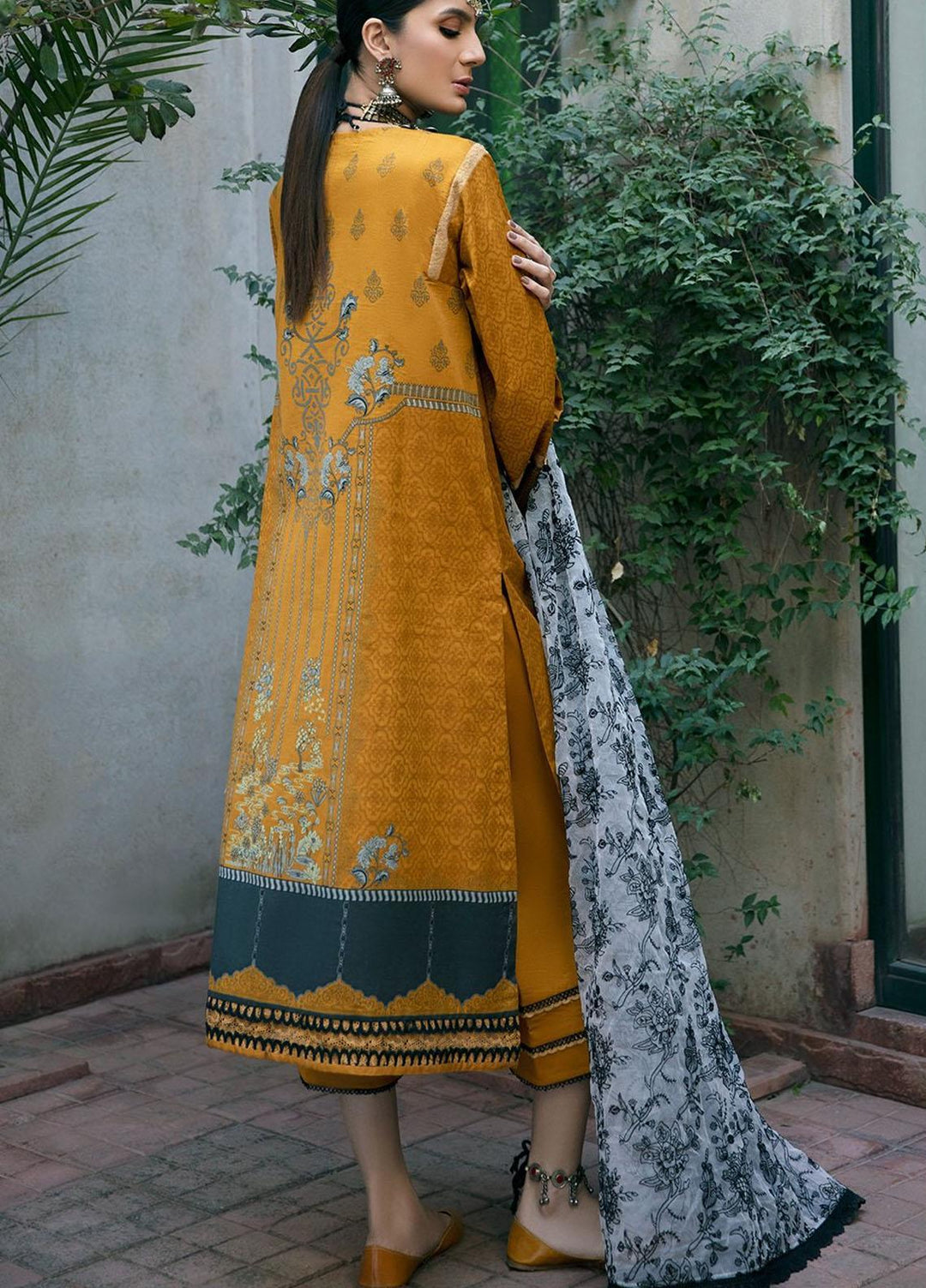 Ittehad Textiles Embroidered Lawn Suits Unstitched 3 Piece ITD21SS MOUTARDE - Spring / Summer Collection