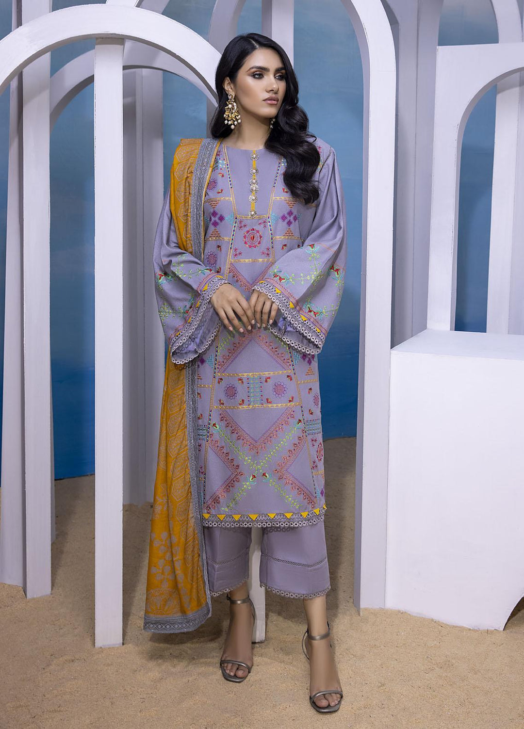 Ittehad Textiles Embroidered Silk Karandi Suits Unstitched 3 Piece IT21FPS PRS-AFSUU.N - Winter Collection