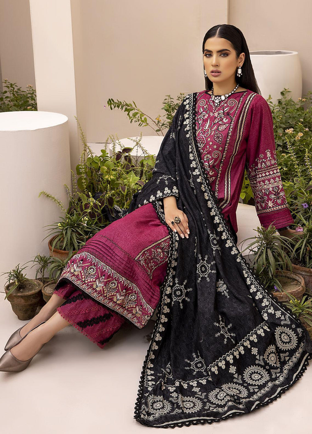 Ittehad Textiles Embroidered Cotton Karandi Suits Unstitched 3 Piece IT21FPS PRS-MAAHRU - Winter Collection