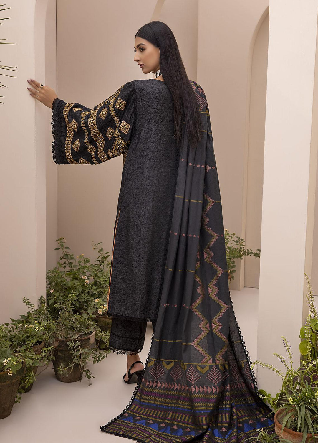 Ittehad Textiles Embroidered Cotton Karandi Suits Unstitched 3 Piece IT21FPS PRS-TASHREEH - Winter Collection