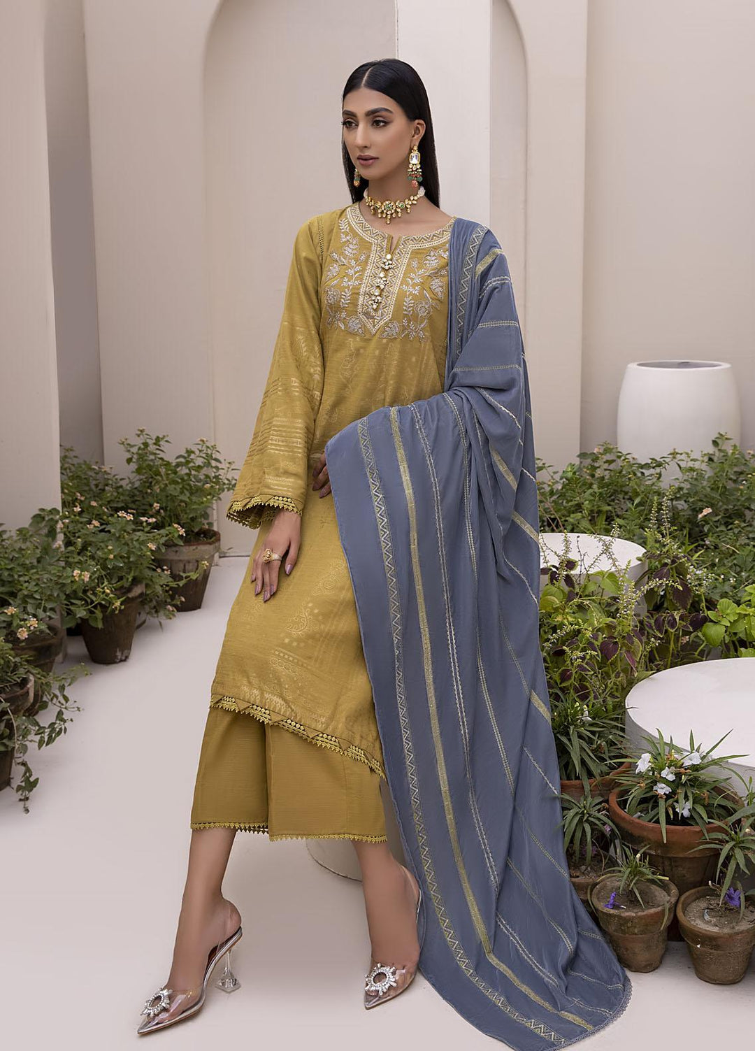 Ittehad Textiles Embroidered Karandi Suits Unstitched 3 Piece IT21FPS PRS-TULUA - Winter Collection