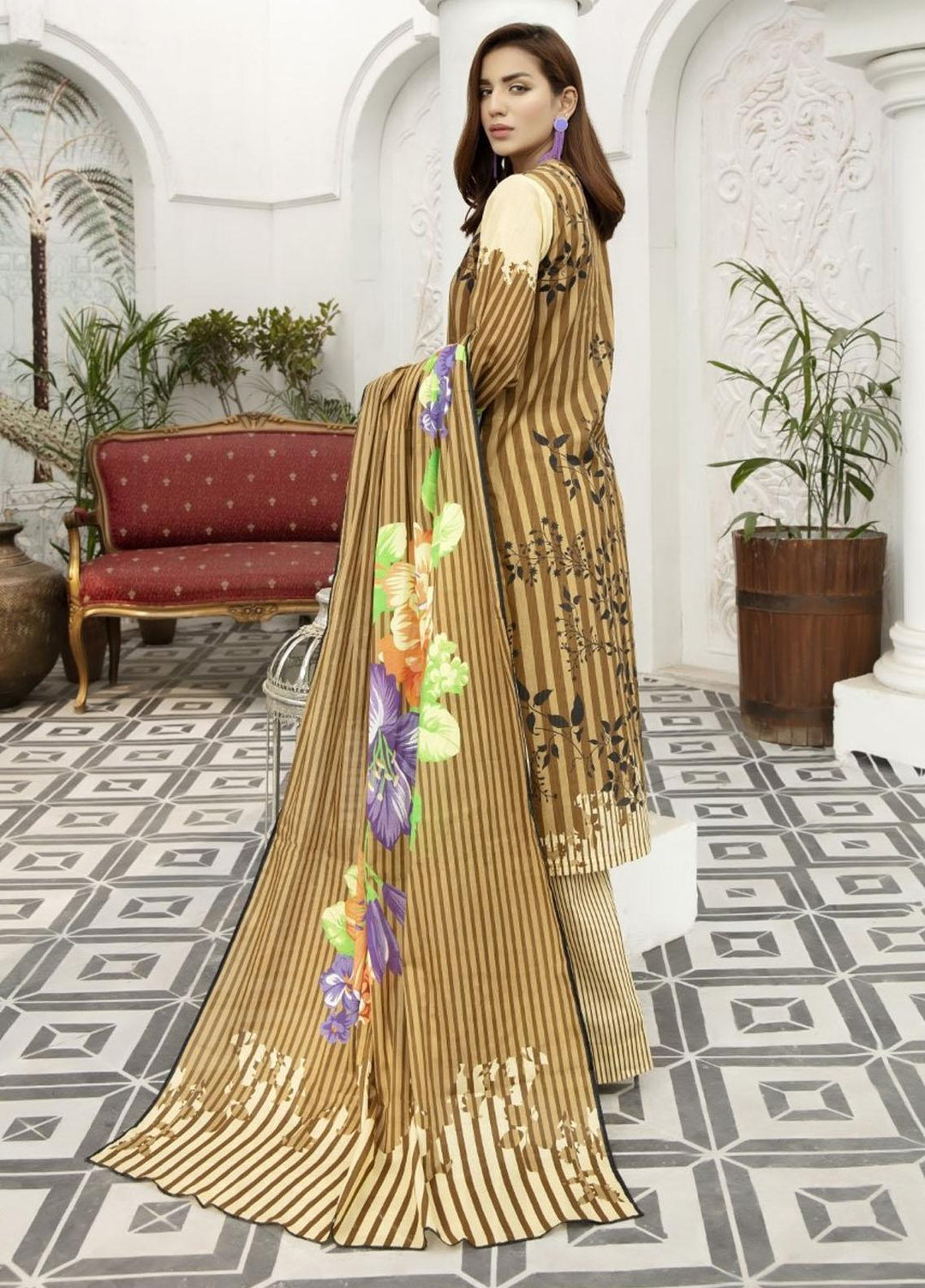 Jhalak by Ittehad Textiles Printed Lawn Suits Unstitched 3 Piece ITD21J 21207B - Summer Collection