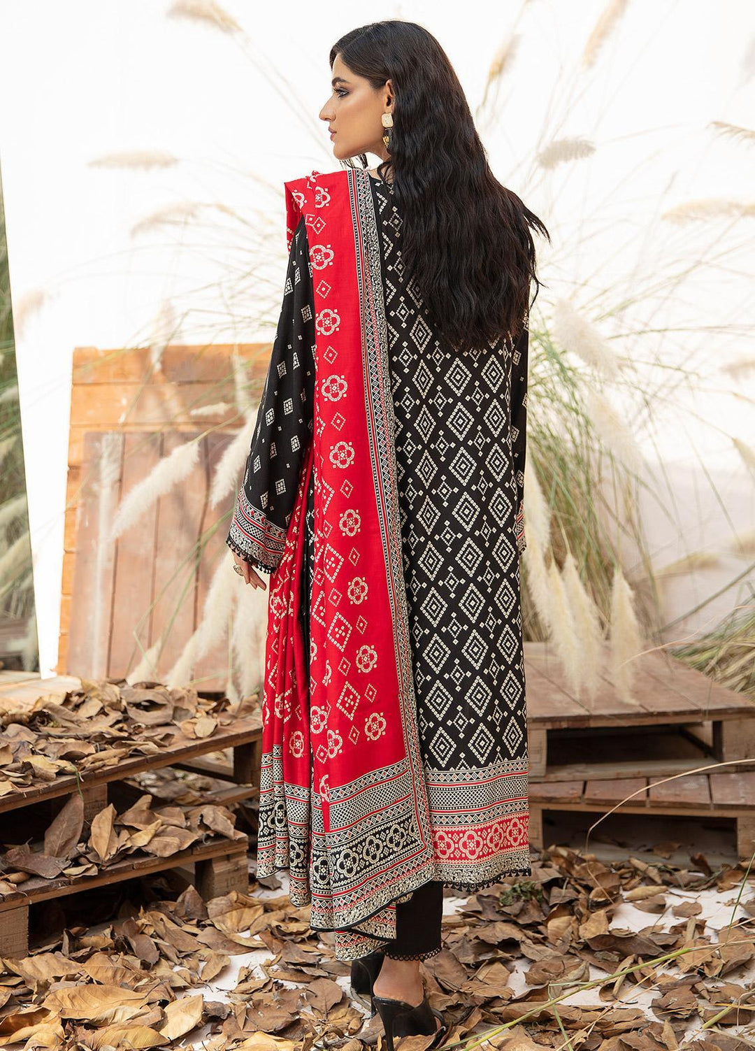 Ittehad Textiles Printed Linen Suits Unstitched 3 Piece IT21JL LF-JN-21504B - Winter Collection