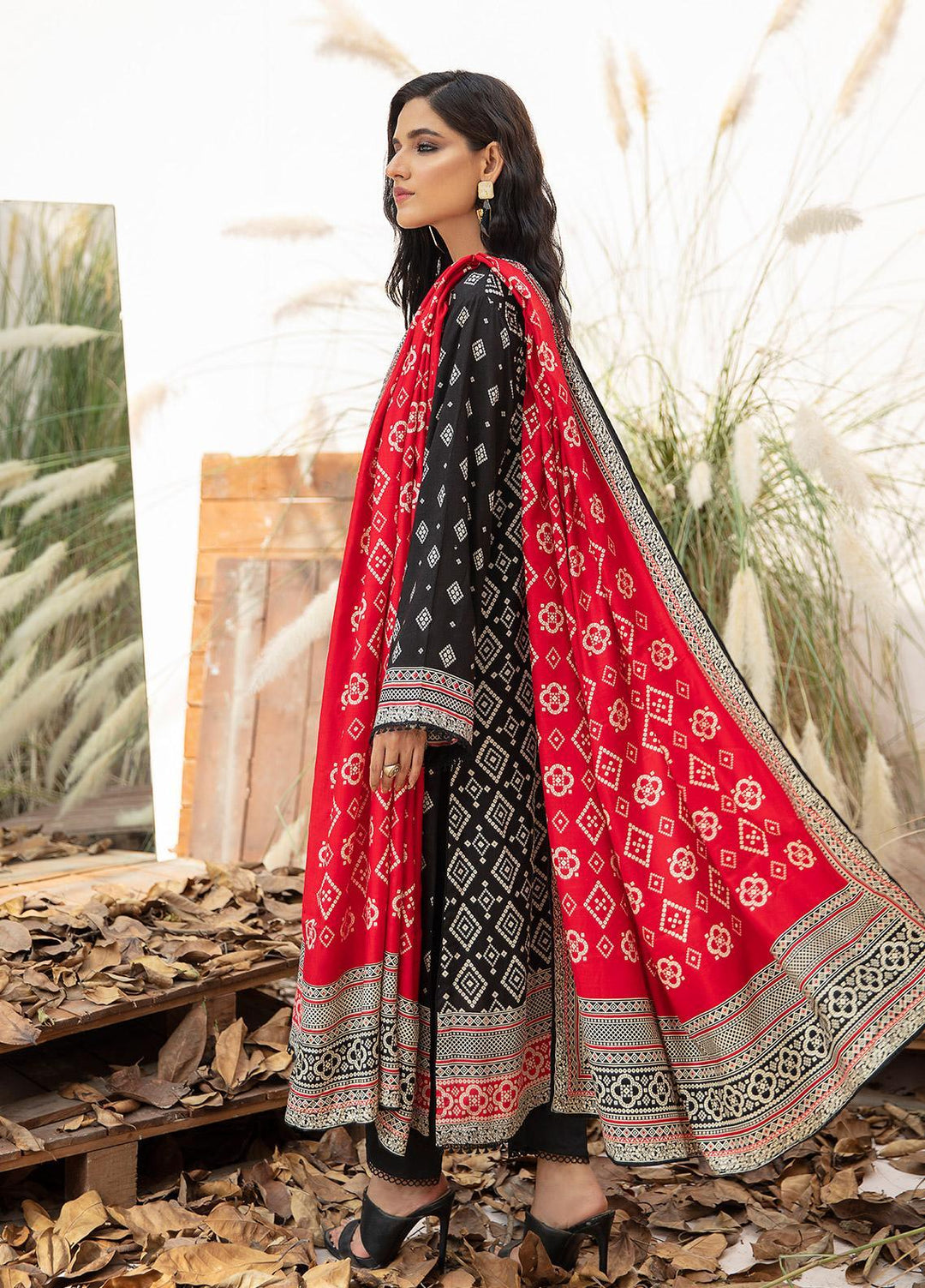 Ittehad Textiles Printed Linen Suits Unstitched 3 Piece IT21JL LF-JN-21504B - Winter Collection