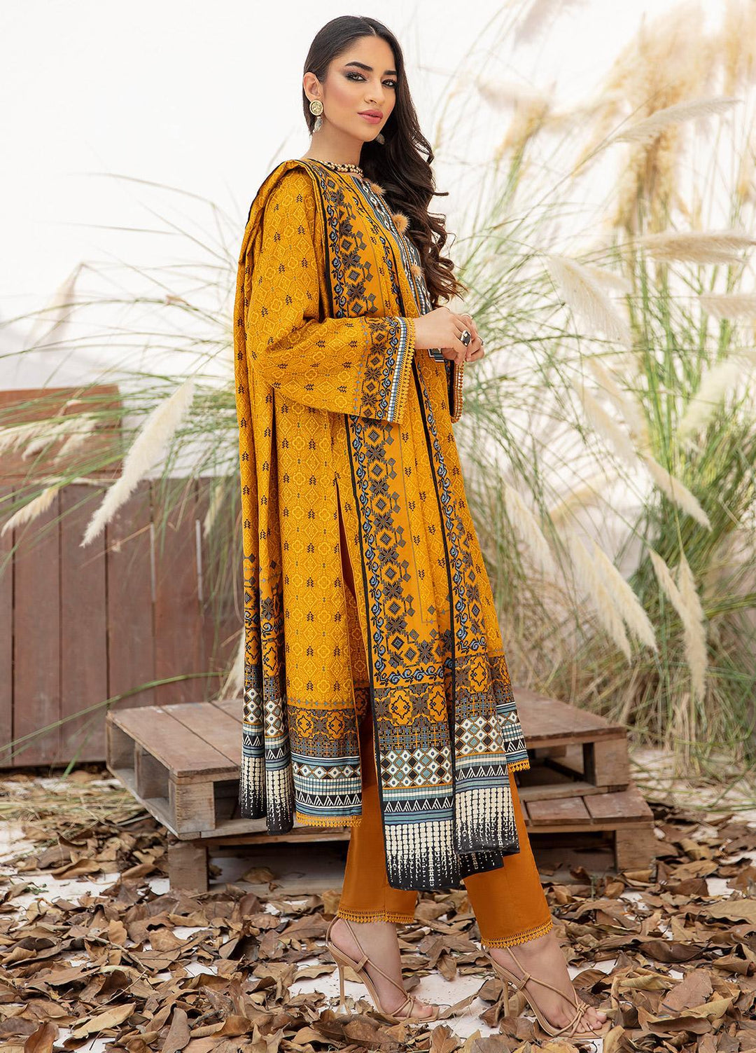Ittehad Textiles Printed Linen Suits Unstitched 3 Piece IT21JL LF-JN-21506A - Winter Collection