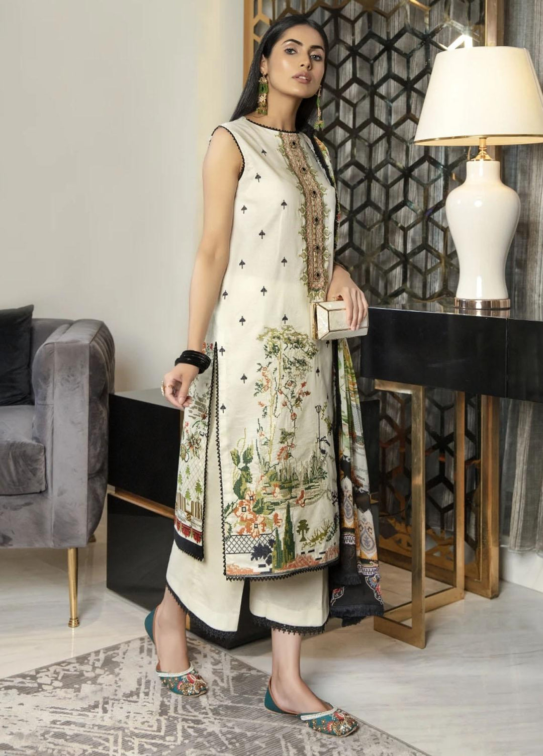 Ittehad Textiles Embroidered Lawn Suits Unstitched 3 Piece ITD21P PRE-GLEAM - Festive Collection