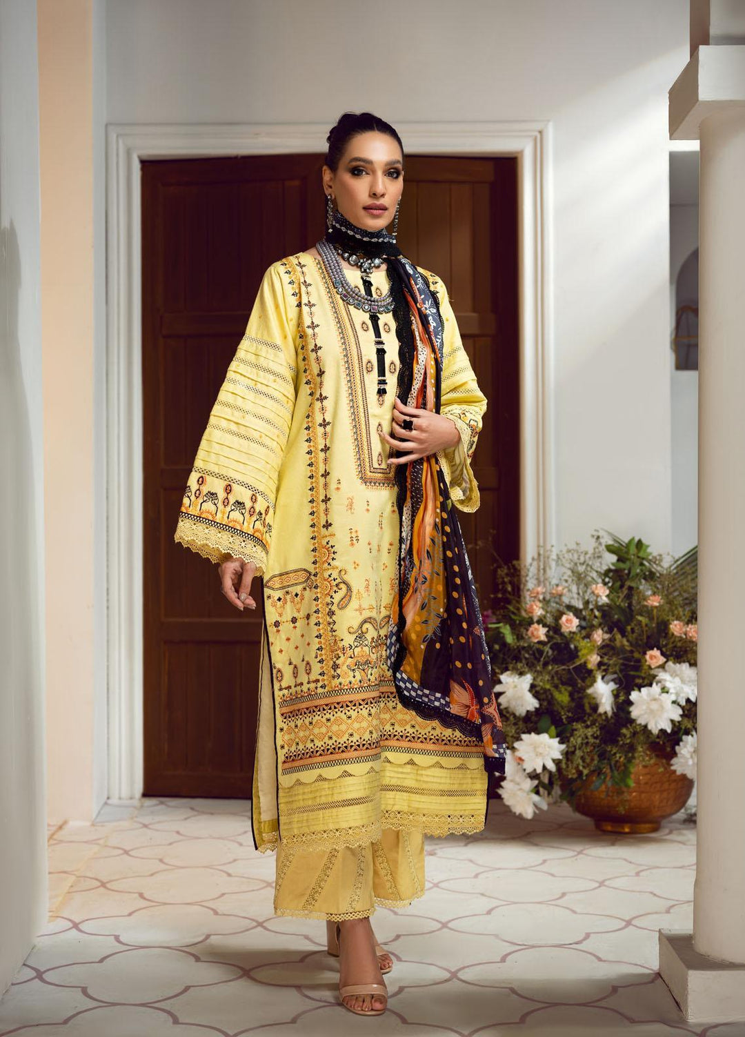 Ittehad Textiles Embroidered Lawn Suits Unstitched 3 Piece ITD22PS LF-EP1-2211 - Premium Collection