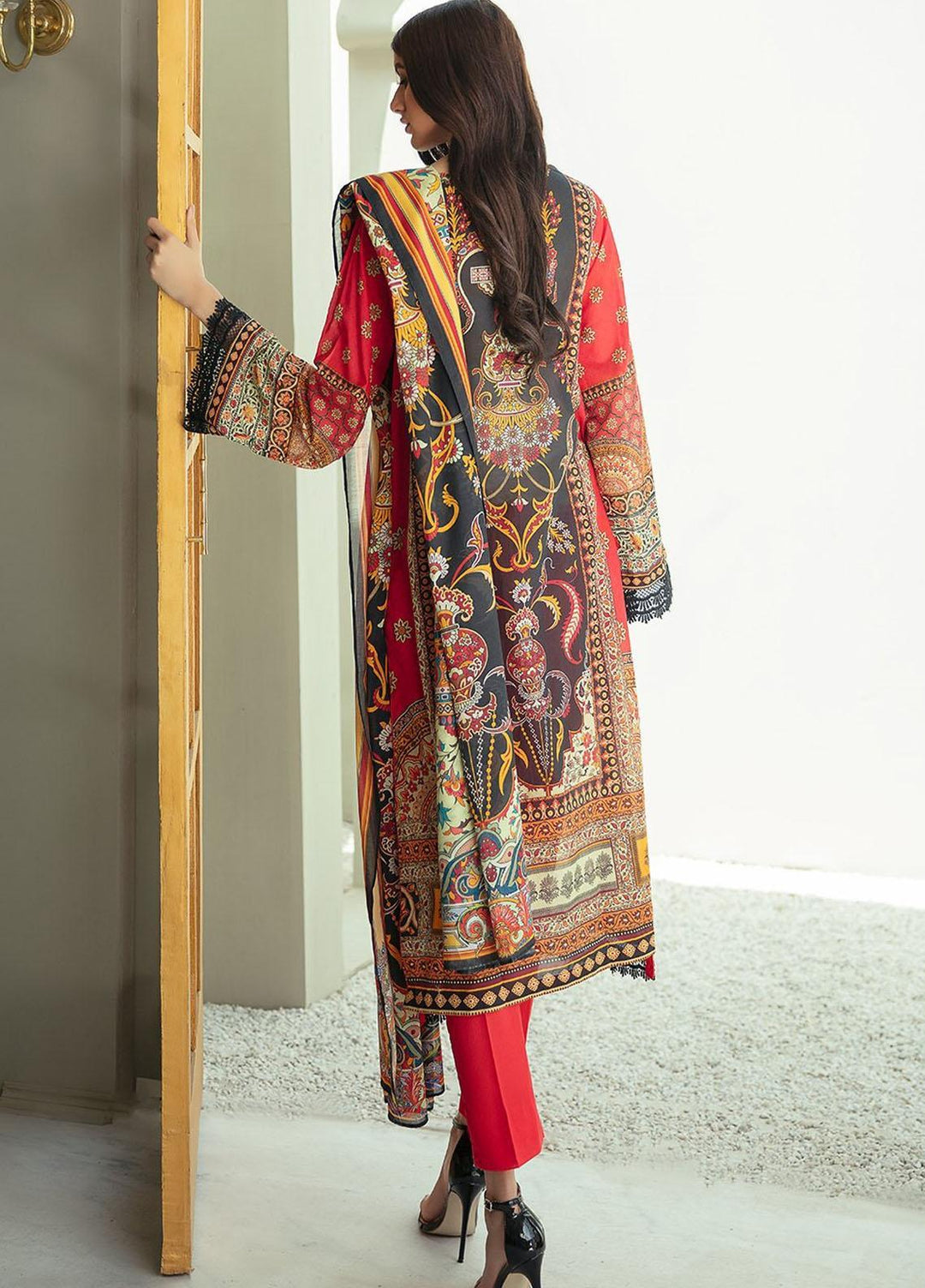 Ittehad Textiles Printed Lawn Suits Unstitched 3 Piece IT21C-2 DCL-ARACELI - Spring/Summer Collection