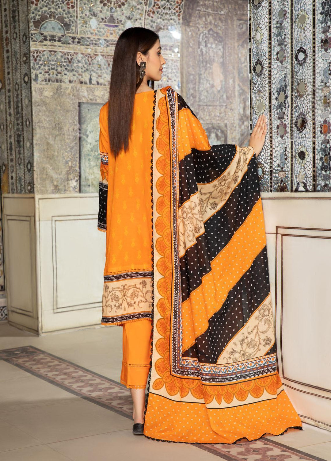 Ittehad Textiles Embroidered Lawn Suits Unstitched 3 Piece IT22SL-2 LF-EB2-2213 - Summer Collection