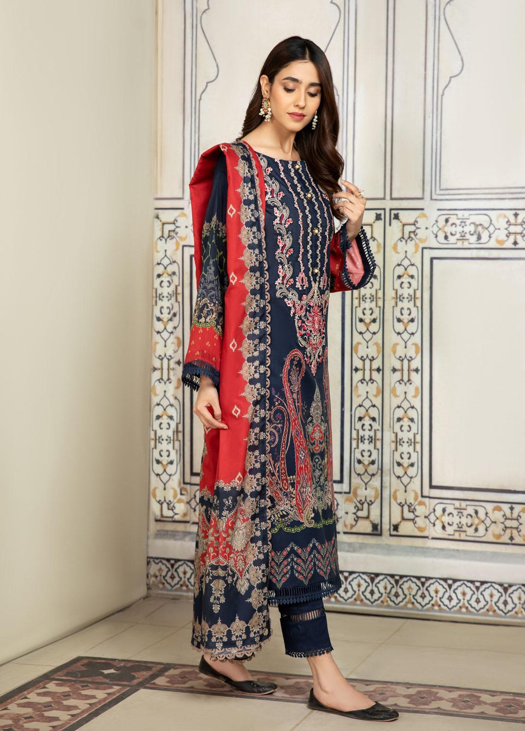 Ittehad Textiles Embroidered Lawn Suits Unstitched 3 Piece IT22SL-2 LF-EB2-2218 - Summer Collection