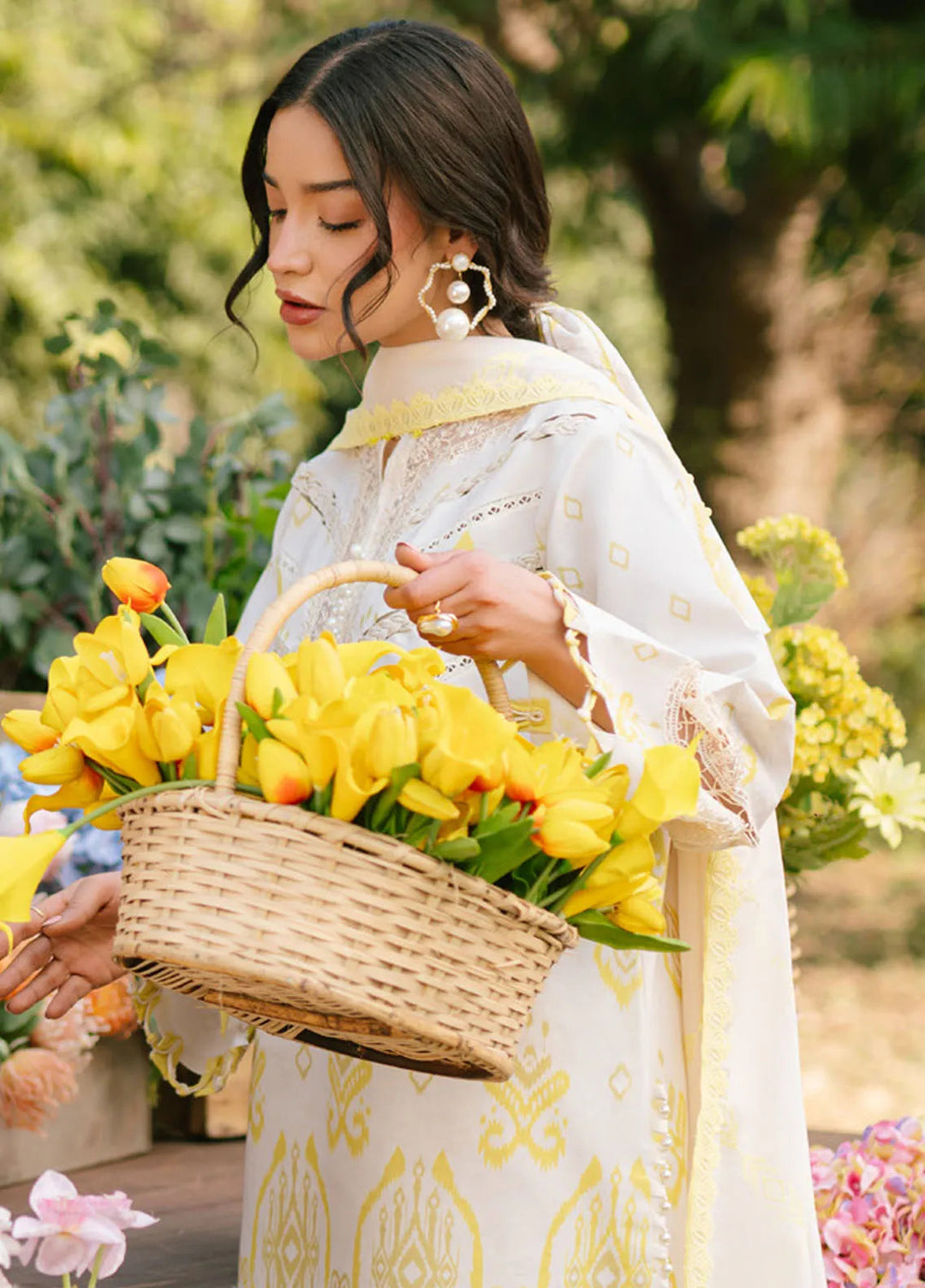 Minor Defect - Ivy Bloom by Parishay Embroidered Lawn Suit Unstitched 3 Piece PR25IB IVY-03 - Summer Collection