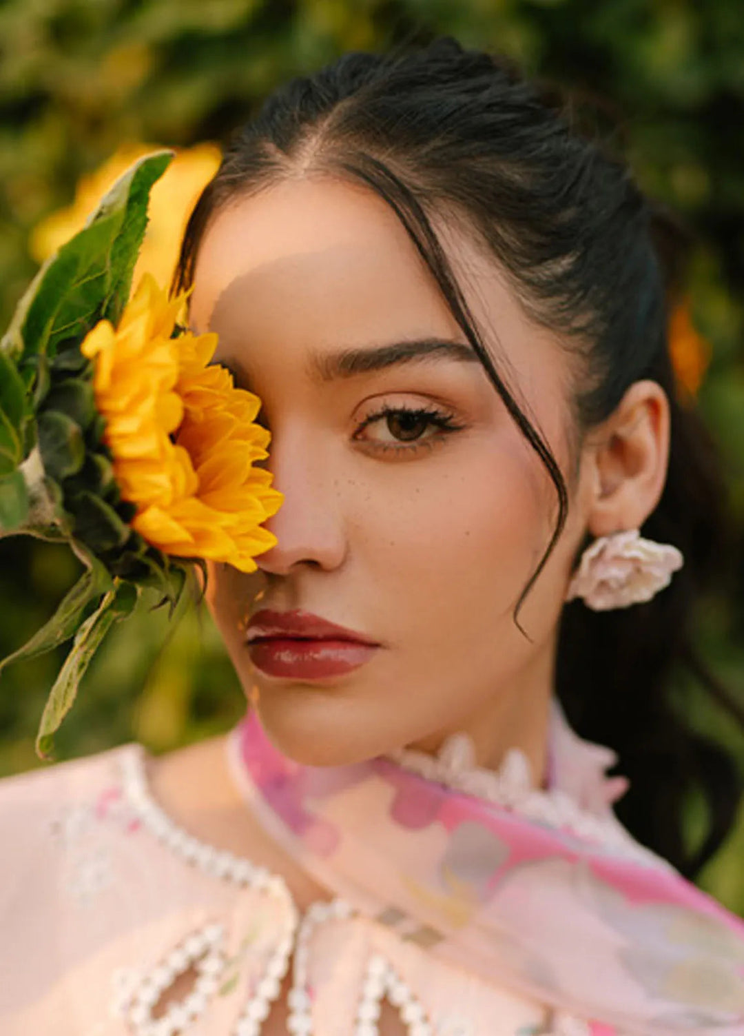 Ivy Bloom by Parishay Embroidered Lawn Suit Unstitched 3 Piece PR25IB IVY-10 - Summer Collection