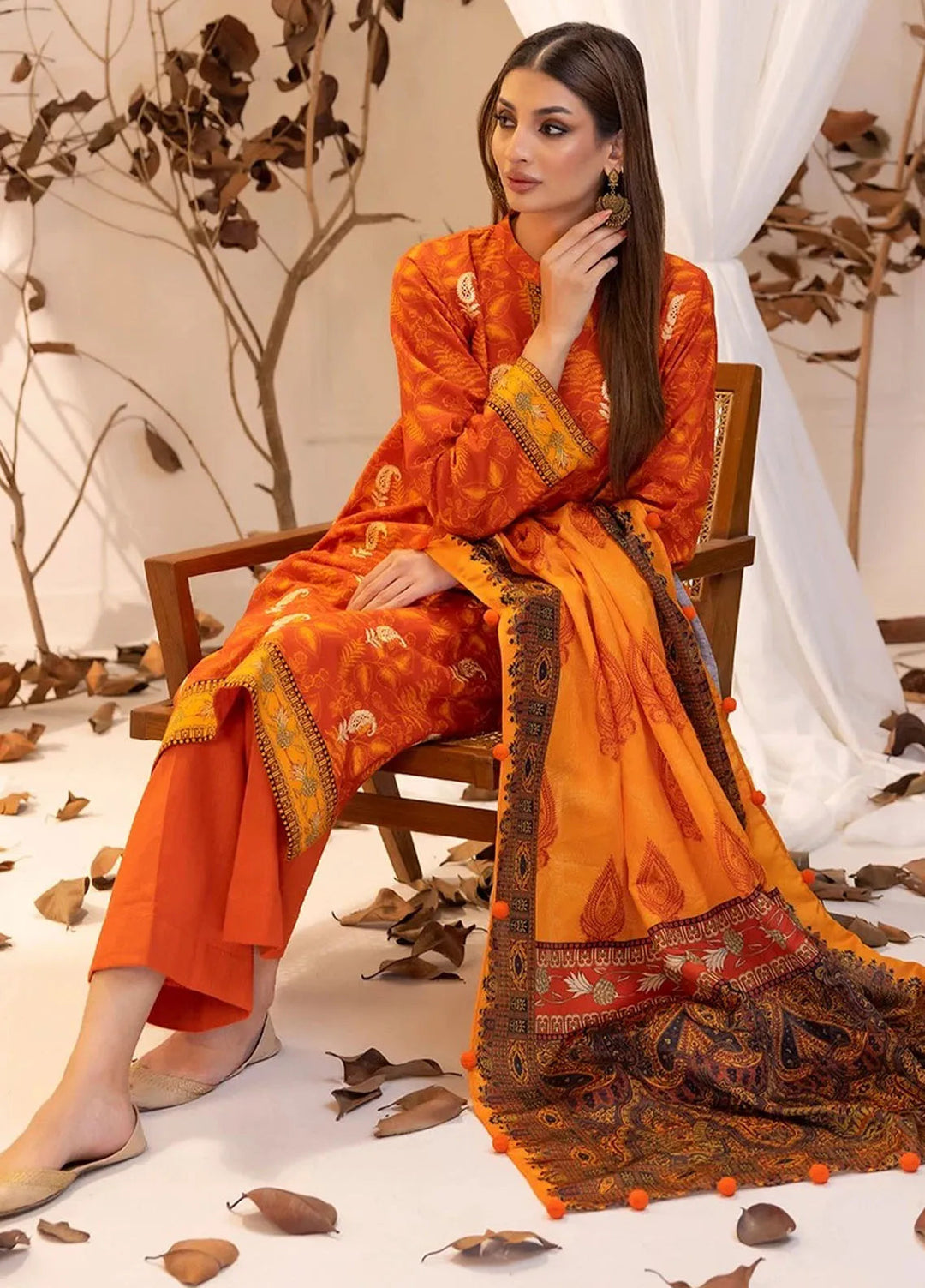 Izel by Salitex Embroidered Khaddar Suit Unstitched 3 Piece SUN24IZ SUNW6PE014UT - Winter Collection